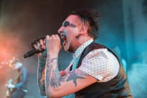 Marilyn Manson celebra su 57º cumpleaños rodeado de estrellas del rock mientras Tyler Bates anuncia su salida de la banda