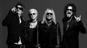 “El nombre de la banda ha quedado limpio”: Mötley Crüe gana la batalla legal contra Mick Mars