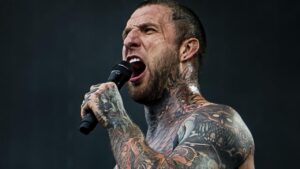 Alex Terrible lo deja claro: “No soy rudo” – el vocalista de Slaughter To Prevail rompe con su imagen