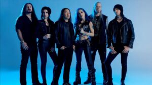 Alissa White-Gluz (ex-Arch Enemy), sobre su llegada a DragonForce: «Pensábamos que todo el mundo ya lo sabía»